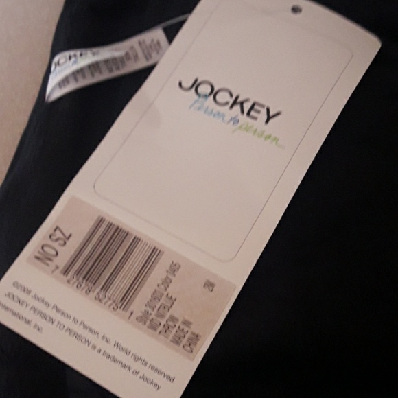 Throw - Picture 3 of 4